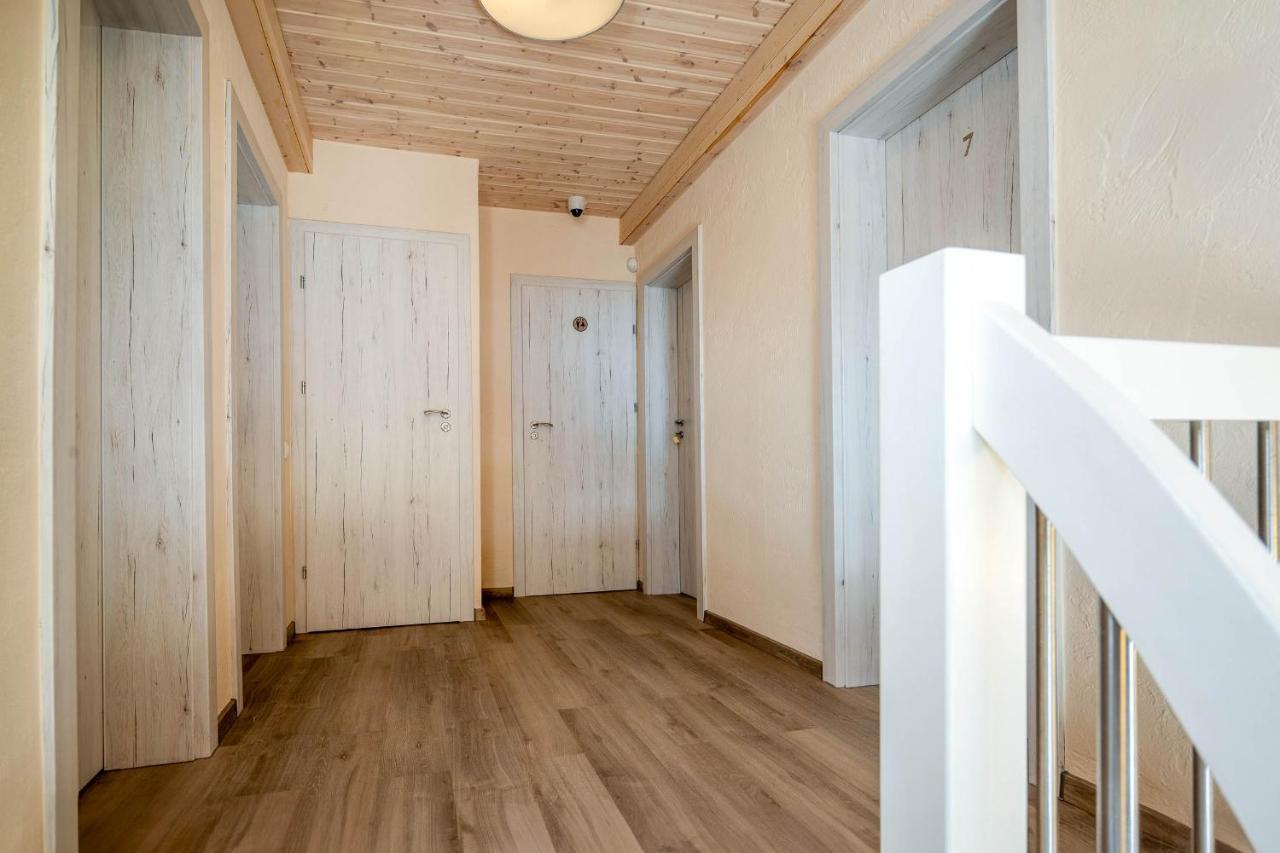 Kuren Hostel คาร์เคล ภายนอก รูปภาพ